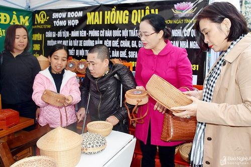 Khuyến khích phát triển kinh tế tạo việc làm cho người khuyết tật