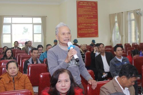 Cử tri đề xuất nhà đầu tư giải quyết việc làm cho người dân trên địa bàn theo cam kết
