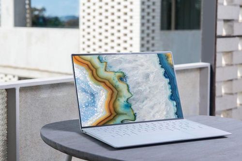 Dell XPS 13 9310 vs Macbook Pro 13 2020: Mỏng, nhẹ, mạnh mẽ