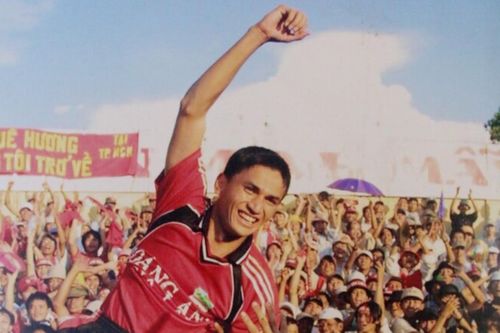 HAGL và 'Dream team' thời Kiatisak: Đá vì thành tích hay cống hiến?