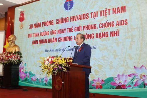 Phấn đấu chấm dứt cơ bản dịch AIDS vào năm 2030