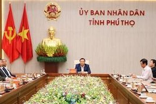 Hội nghị trực tuyến 'Mít tinh hưởng ứng ngày Thế giới phòng, chống AIDS và tổng kết 30 năm công tác phòng, chống HIV/AIDS'