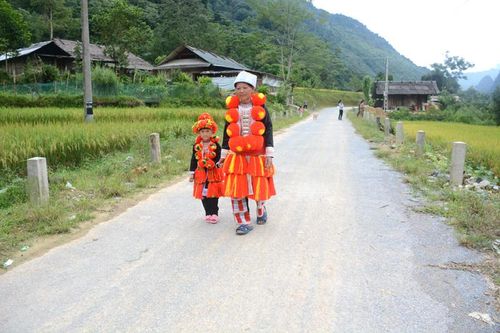 Giữa mây trời Khau Cau