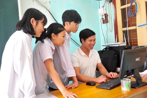 Hàm Yên coi trọng bố trí, sắp xếp cán bộ chủ chốt trẻ