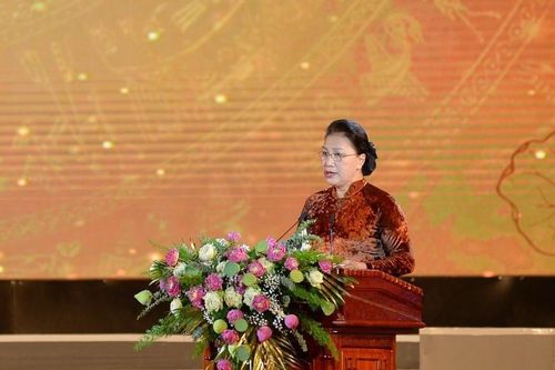 Chủ tịch Quốc hội Nguyễn Thị Kim Ngân dự Lễ kỷ niệm 990 năm danh xưng Nghệ An