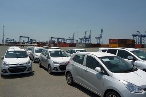 Tháng 11: Nhập khẩu 13.000 chiếc ô tô