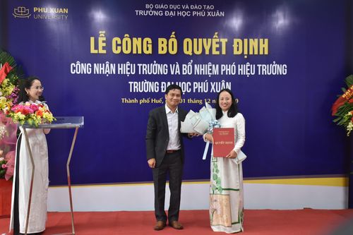 Đại học Phú Xuân có hiệu trưởng mới thay TS Đàm Quang Minh