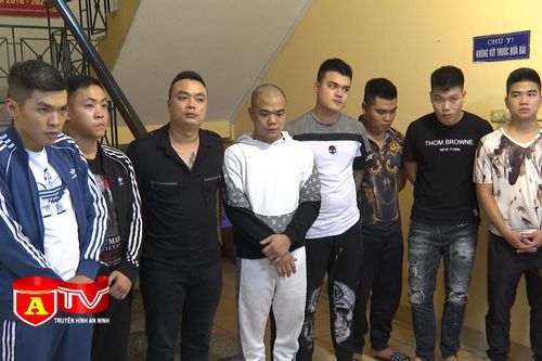 Giật mình với lãi suất hơn 100%/năm của ổ nhóm 'tín dụng đen'