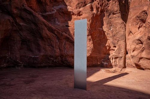 Lý do cột kim loại bí ẩn ở sa mạc Utah biến mất