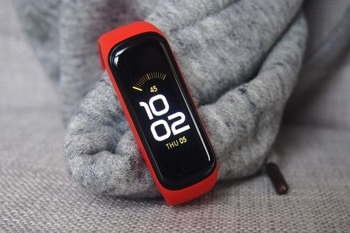 Galaxy Fit2 ra mắt tại Việt Nam, giá 1,1 triệu đồng