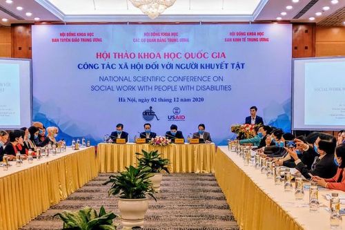 Đẩy mạnh công tác xã hội đối với người khuyết tật