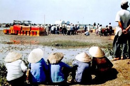 Bài 1: Đất nước nơi đầu sóng