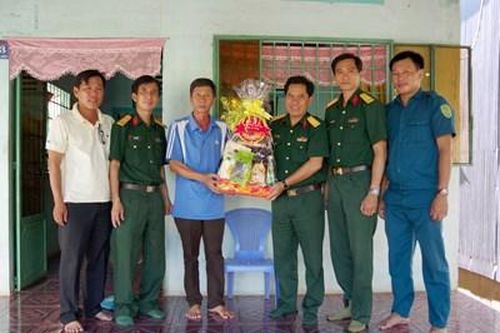 Gắn kết nghĩa tình quân dân
