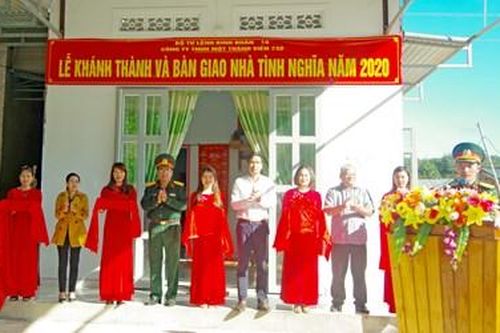 Công ty 732 trao tặng nhà tình nghĩa cho công nhân có hoàn cảnh khó khăn