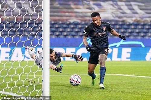 Vòng bảng Champions League: Real Madrid có nguy cơ bị loại