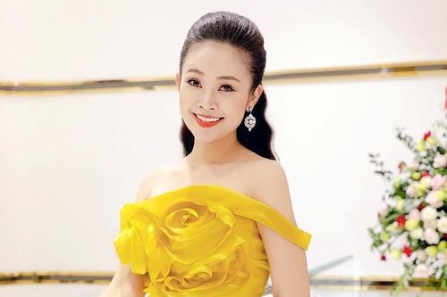 MC Thùy Linh chuẩn bị kết hôn với bạn trai kém 5 tuổi