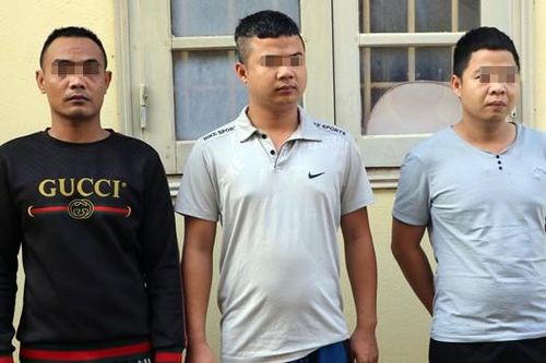 Người đàn ông bị bắt giữ, tra tấn vì nghi ngờ ngoại tình