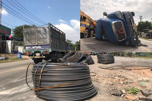 8 cuộn sắt lao từ container xuống đường đè bẹp xe máy đang lưu thông