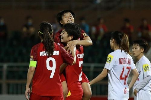Nữ TPHCM I và Hà Nội I làm nóng trước trận chung kết