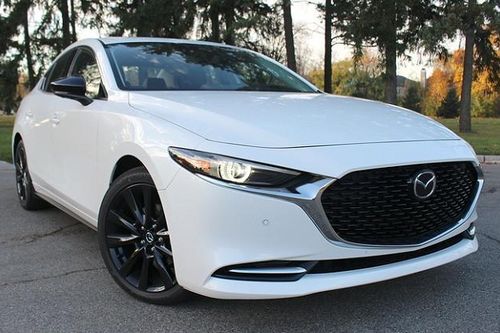 Mazda3 thêm biến thể động cơ tăng áp, chốt giá 714 triệu đồng