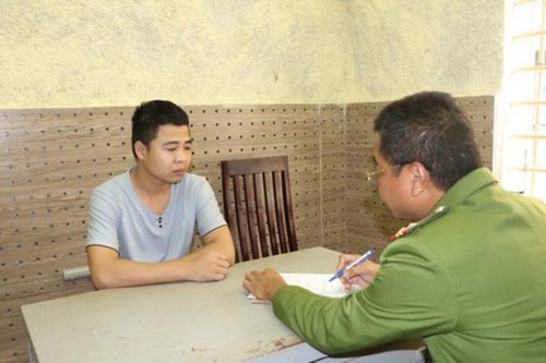 Nghi vợ ngoại tình, chồng bắt tài xế taxi về nhốt trong quán karaoke đánh đập dã man