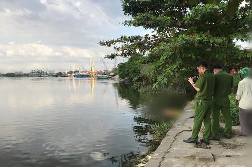 Thi thể nữ giới mất nửa đầu, một cánh tay dưới sông Sài Gòn