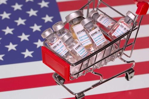 Ca mắc COVID-19 tăng kỷ lục, Mỹ tiết lộ kế hoạch tiêm chủng vaccine thần tốc