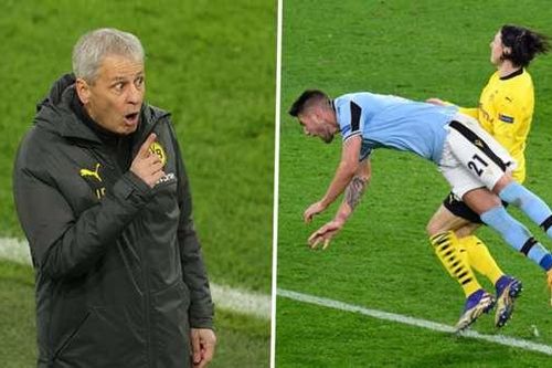 HLV Dortmund chế giễu tình huống phải chịu penalty