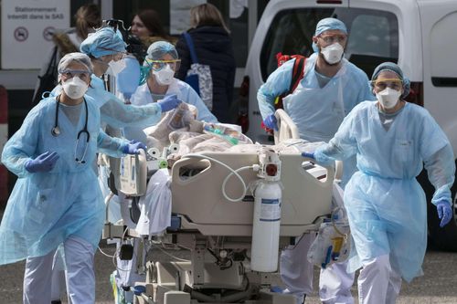 'Tôi hối hận khi bất cẩn và khiến dịch bệnh lây lan'