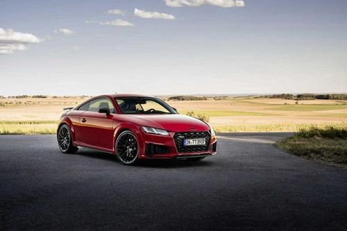 'Soi' xe thể thao Audi TTS 2021 mới từ hơn 1,6 tỷ đồng