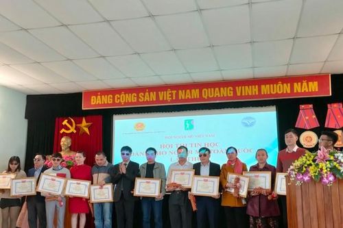 Người khiếm thị toàn quốc 'trổ tài' tin học