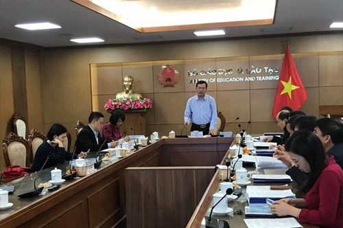 Bàn thảo các giải pháp quốc tế hóa giáo dục