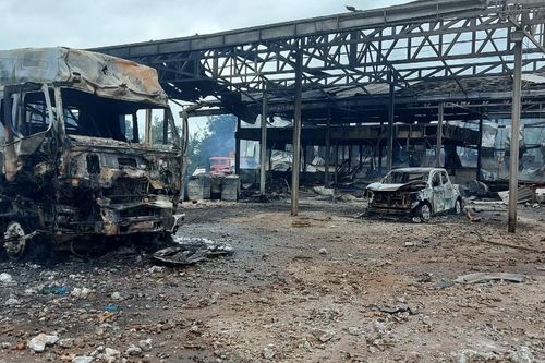 Xe chở hàng cháy nổ tại biên giới Việt Nam – Lào: Xác định nguyên nhân ban đầu