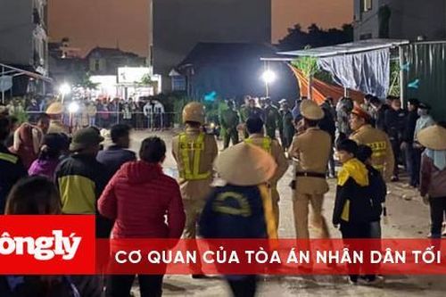 Đâm chết vợ giữa chợ rồi đến cơ quan Công an đầu thú