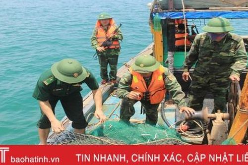 Biên phòng Lạch Kèn, 'khắc tinh' của tàu giã cào ngoại tỉnh Hà Tĩnh