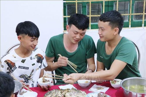 Tiếp bước em đến trường nơi vùng cao biên giới - Bài 2: Chắp cánh những ước mơ