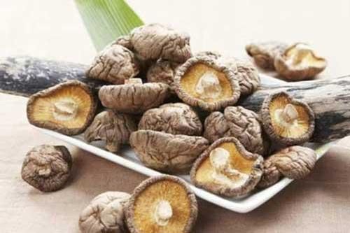 Cách chọn mua nấm an toàn, thơm ngon