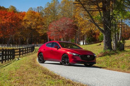 Top 10 xe hatchback có khoang hành lý rộng nhất