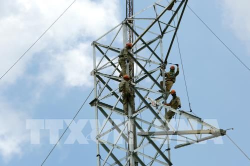 Khó thu hút vốn đầu tư lưới truyền tải điện do vướng cơ chế