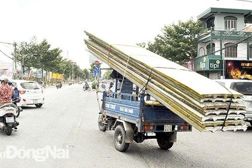 Cần quản lý chặt xe ba gác
