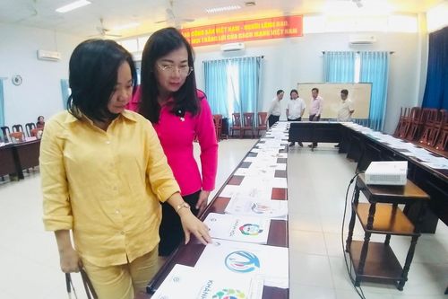 240 tác phẩm dự thi Biểu trưng và Biểu ngữ Du lịch Nha Trang - Khánh Hòa