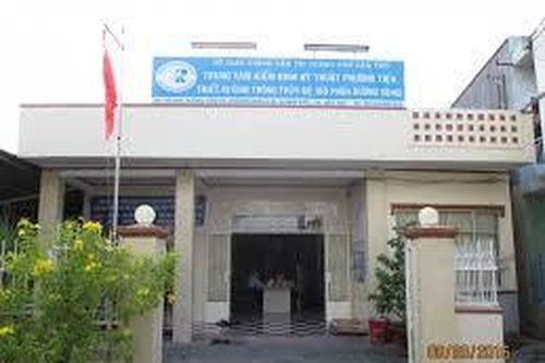 Các nhân tố ảnh hưởng đến quyết định của khách hàng chọn dịch vụ đăng kiểm tại Trung tâm Kiểm định kỹ thuật phương tiện thiết bị giao thông thủy bộ Cần Thơ