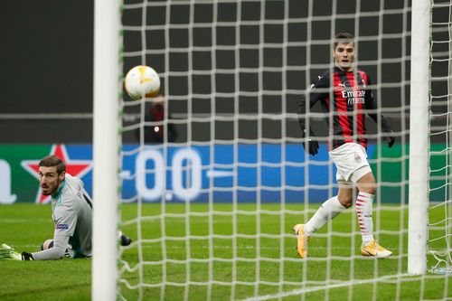 AC Milan thắng ngược 4-2 dù không có Ibrahimovic