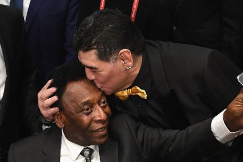 Pele viết tâm thư tưởng nhớ Maradona