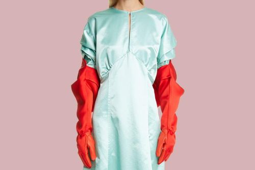 Thương hiệu Mỹ bán áo khoác trông như găng tay rửa bát