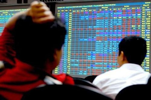 Phạt một cá nhân 600 triệu vì thao túng giá cổ phiếu