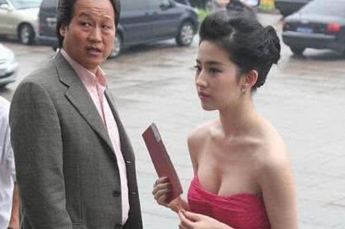 Ai khiến Lưu Diệc Phi, Dương Mịch bị gọi là ác mộng diễn xuất?