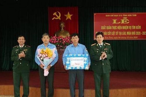 Xuất quân tìm kiếm hài cốt đồng đội tại Lào