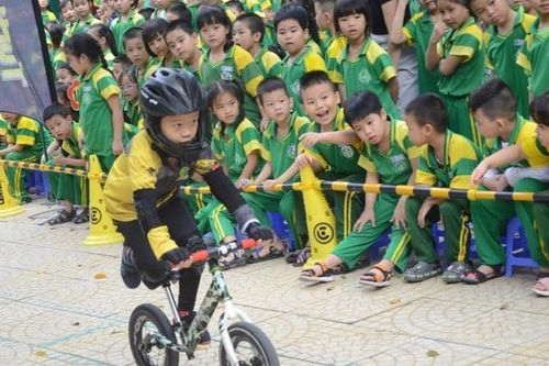CLB thể dục thể thao trong trường học - kết nối giáo viên và học sinh