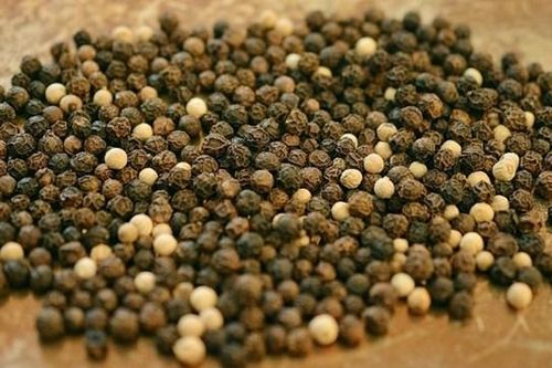 Giá hồ tiêu hôm nay 4/12: Đi ngang phiên cuối tuần